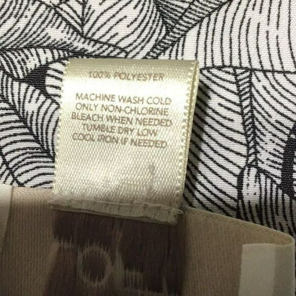 Loft XS Botanical Print Sleeveless Top - Picture 5 of 5